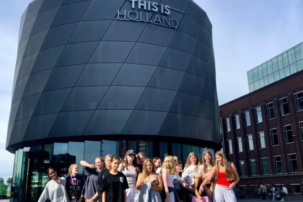 PHOTO-2023-09-03-20-38-41-768x736_opt